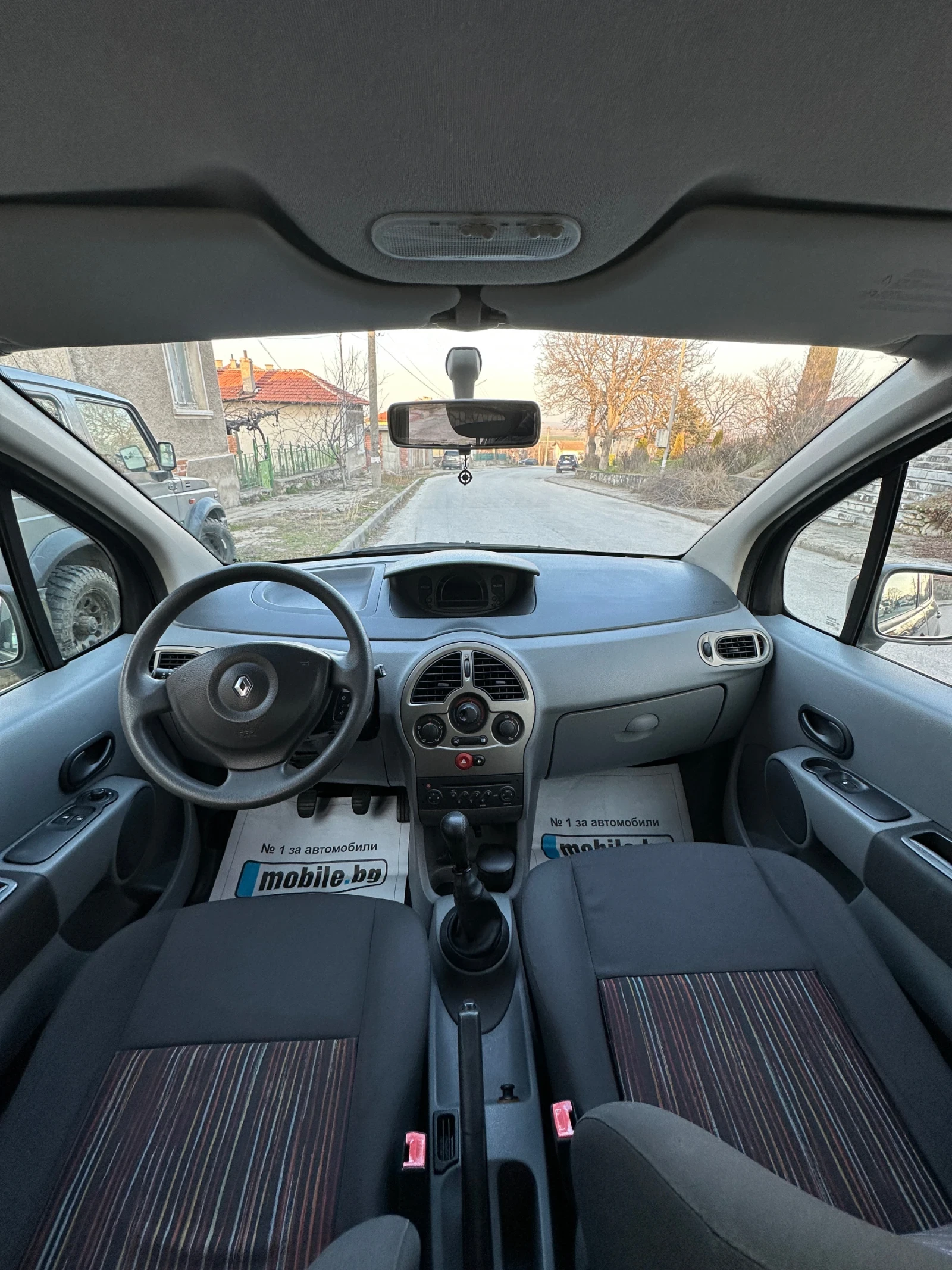 Renault Modus 1.2i Face, снимка 11 - Автомобили и джипове - 53825162