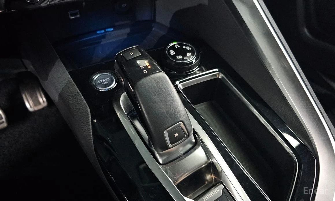 Peugeot 3008, снимка 9 - Автомобили и джипове - 53866848