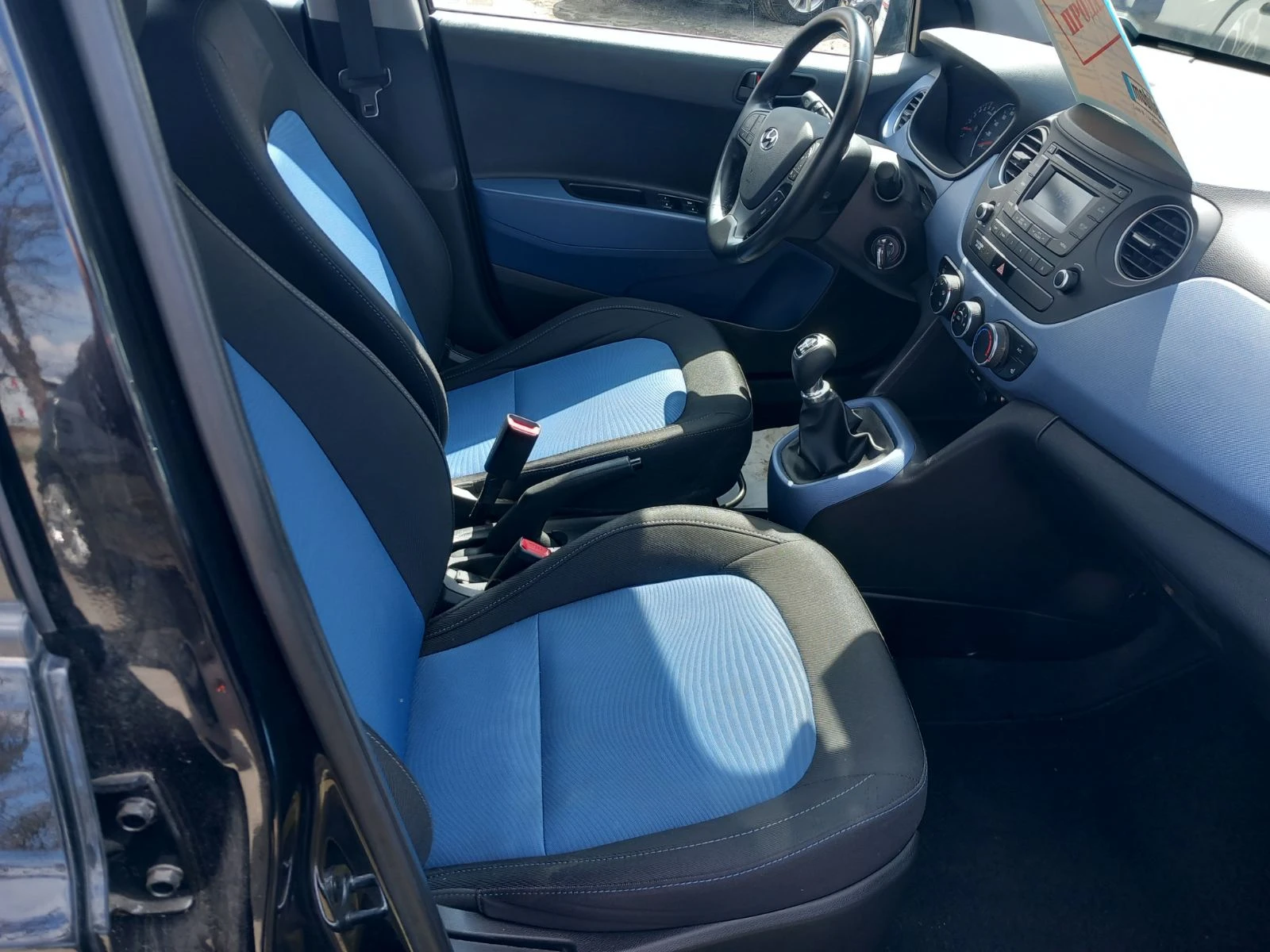 Hyundai I10 1.2i-BENZIN, снимка 8 - Автомобили и джипове - 53986827