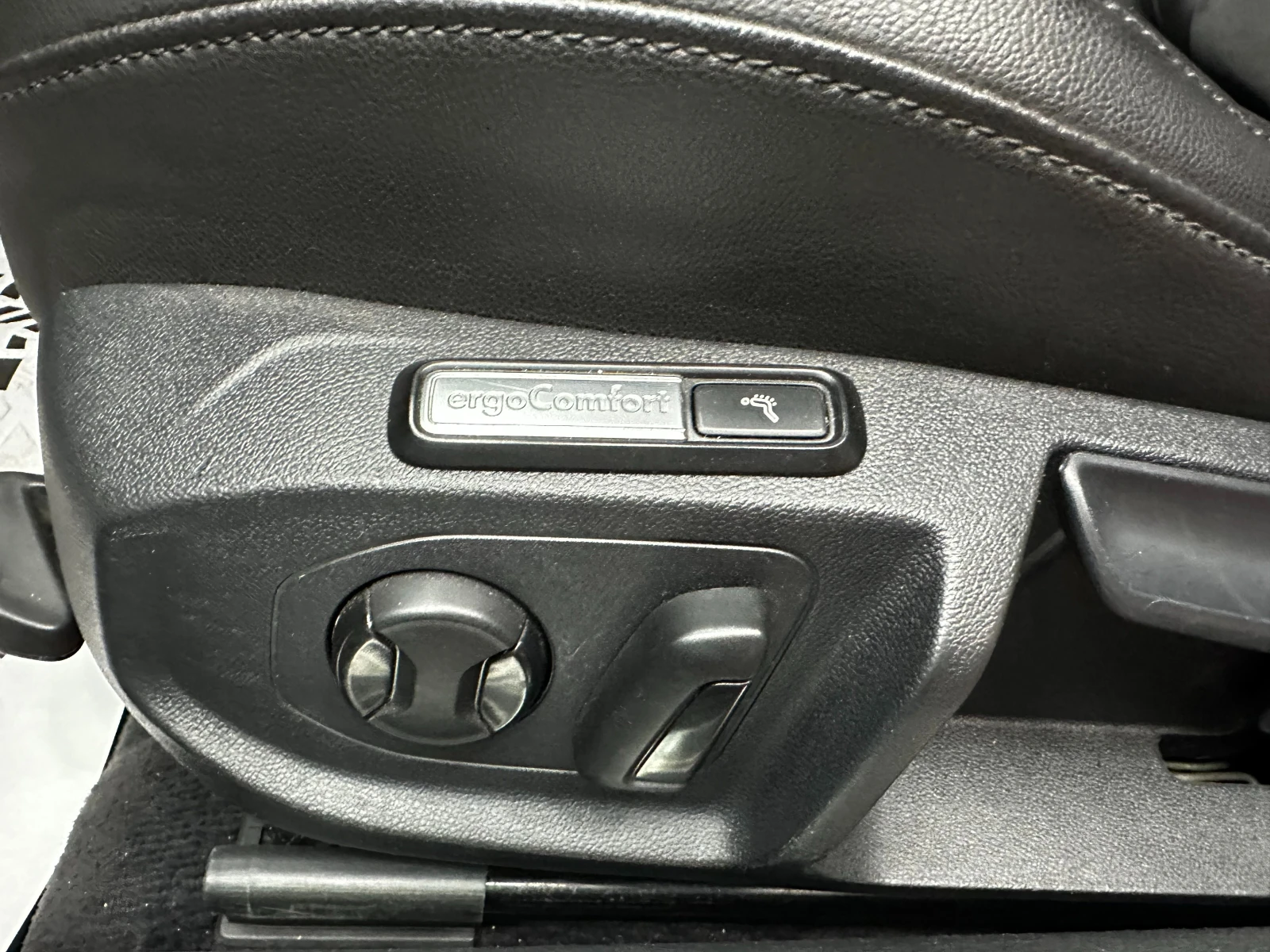 VW Arteon 2, 0tdi/Автомат/Германия, снимка 8 - Автомобили и джипове - 54148210