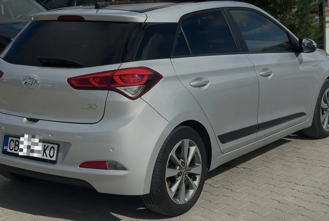 Hyundai I20 Лек автомобил , снимка 10 - Автомобили и джипове - 54163486