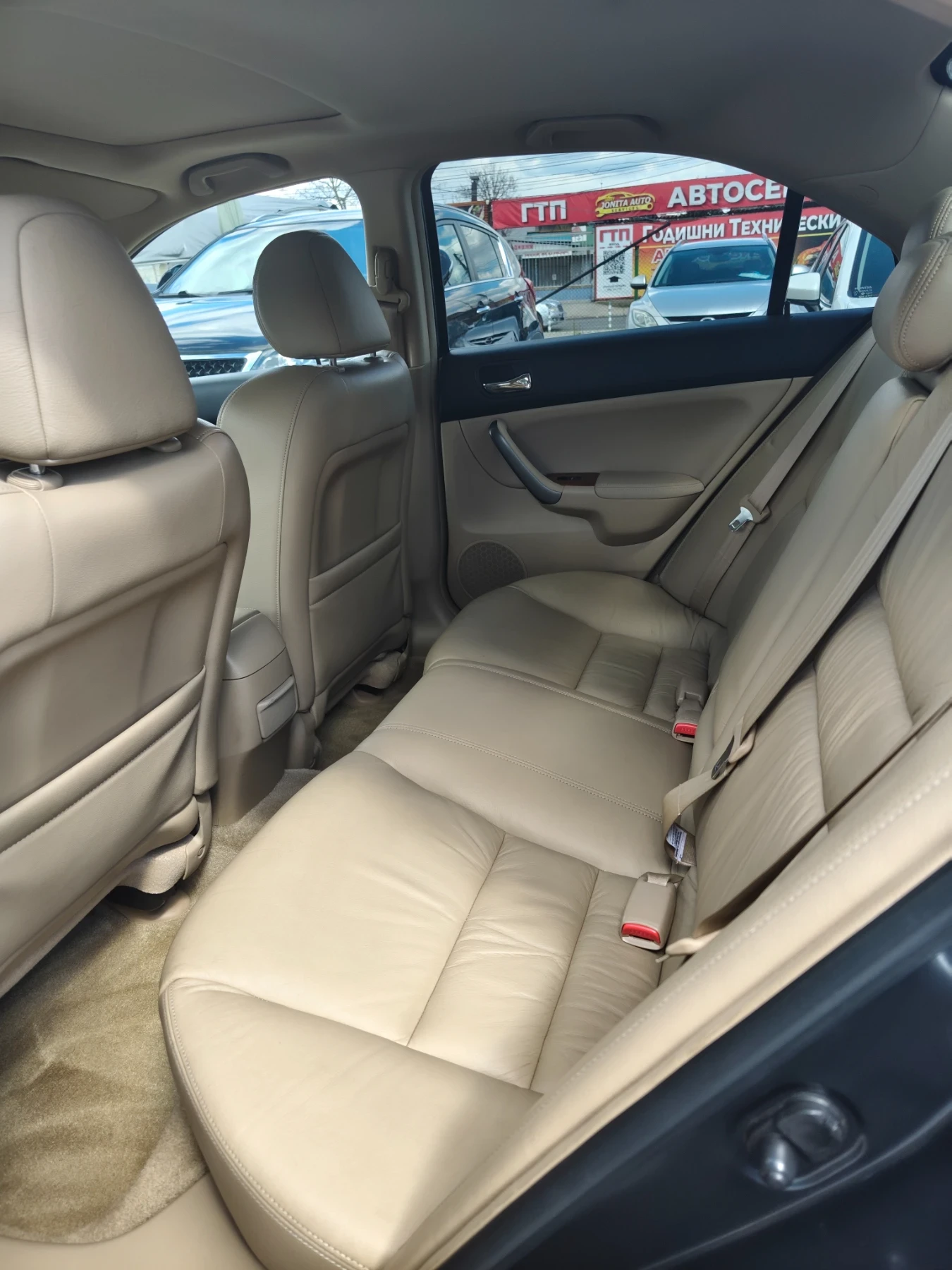 Honda Accord 2.4 benzin automatic facelift executive , снимка 7 - Автомобили и джипове - 54156766
