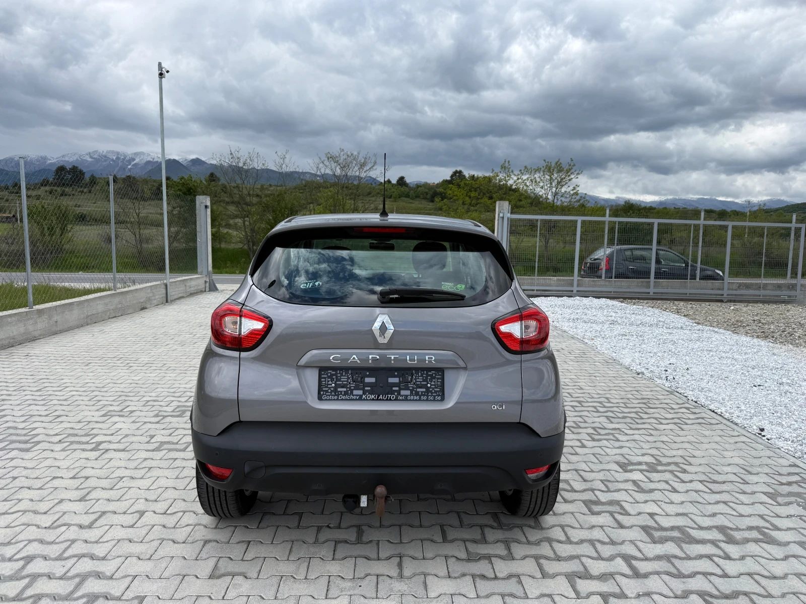 Renault Captur 1.5DCI NAVI, снимка 5 - Автомобили и джипове - 54392553
