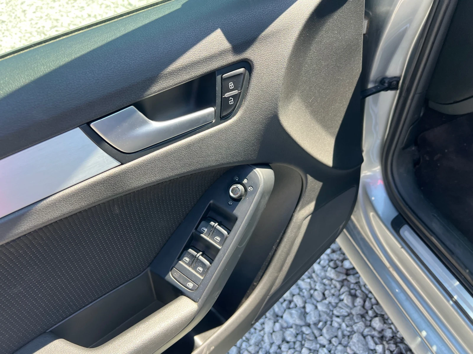 Audi A4 2.0 143 нов внос Австрия, снимка 14 - Автомобили и джипове - 54414849