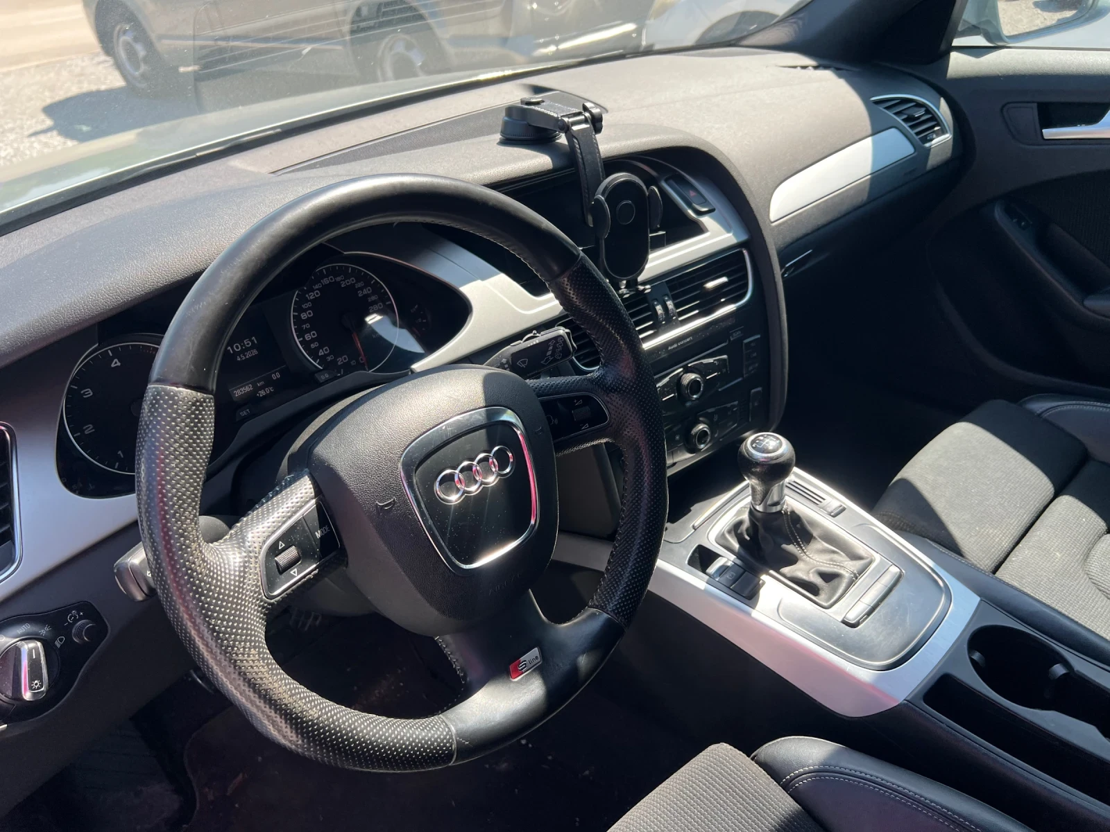 Audi A4 2.0 143 нов внос Австрия, снимка 11 - Автомобили и джипове - 54414849