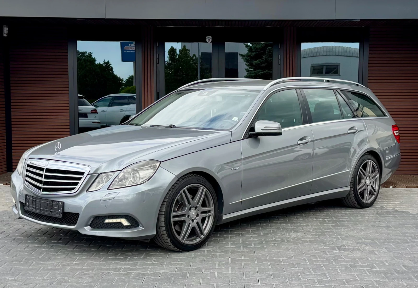 Mercedes-Benz E 350 4Matic* Navi* Лизинг* 