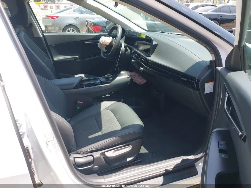 Kia EV6 Light Rwd, снимка 5 - Автомобили и джипове - 55127041