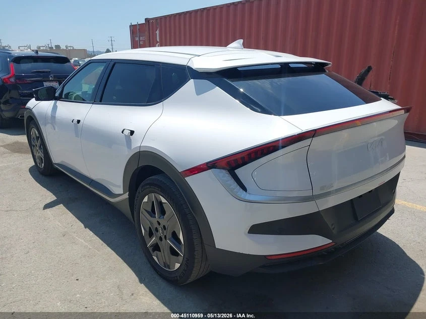 Kia EV6 Light Rwd, снимка 3 - Автомобили и джипове - 55127041