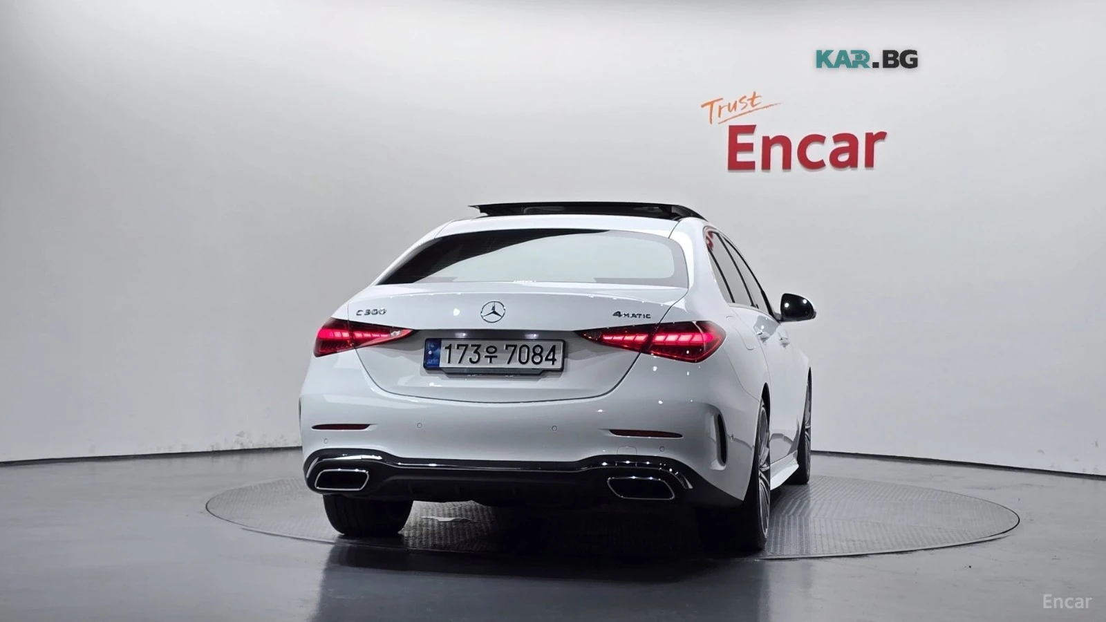 Mercedes-Benz C 300 AMG* 4MATIC* 360 КАМЕРА* ПАНО* ПОДГРЕВ* HEADUP, снимка 4 - Автомобили и джипове - 56070650