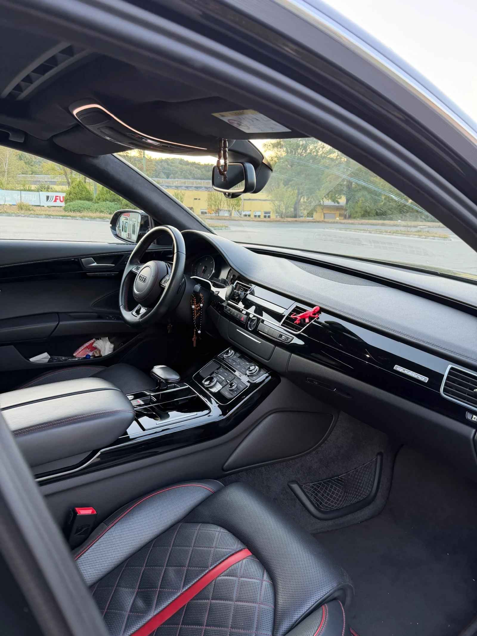 Audi A8 Exclusive, снимка 9 - Автомобили и джипове - 56132677