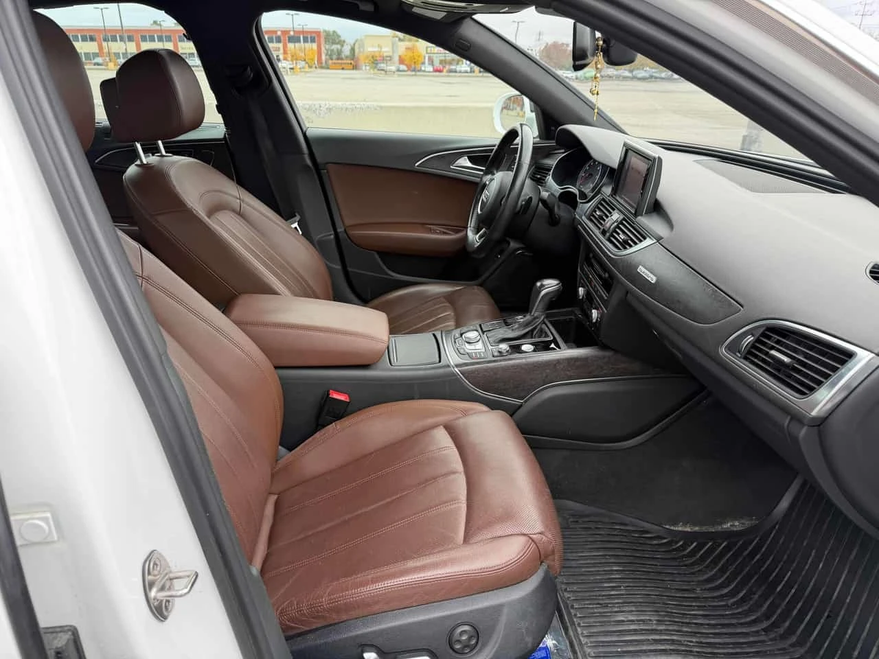 Audi A6 / ��������� / 360 / ��������� / ������ / BOSE | Mobile.bg � ����������� 10