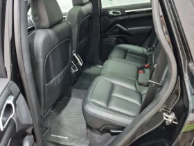 Porsche Cayenne * AWD 4DR * ПАНОРАМА* ПОДГРЕВ* КАМЕРА* , снимка 12