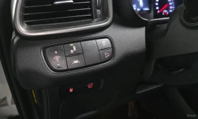 Kia Sorento 2.2 4WD\Фейслифт\Реални километри\360 камери, снимка 17