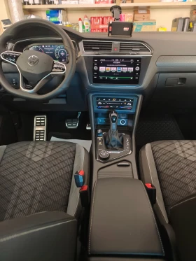 VW Tiguan R-Line, снимка 5