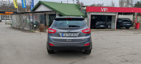 Hyundai IX35 2.0crdi , снимка 6 - Автомобили и джипове - 44989445