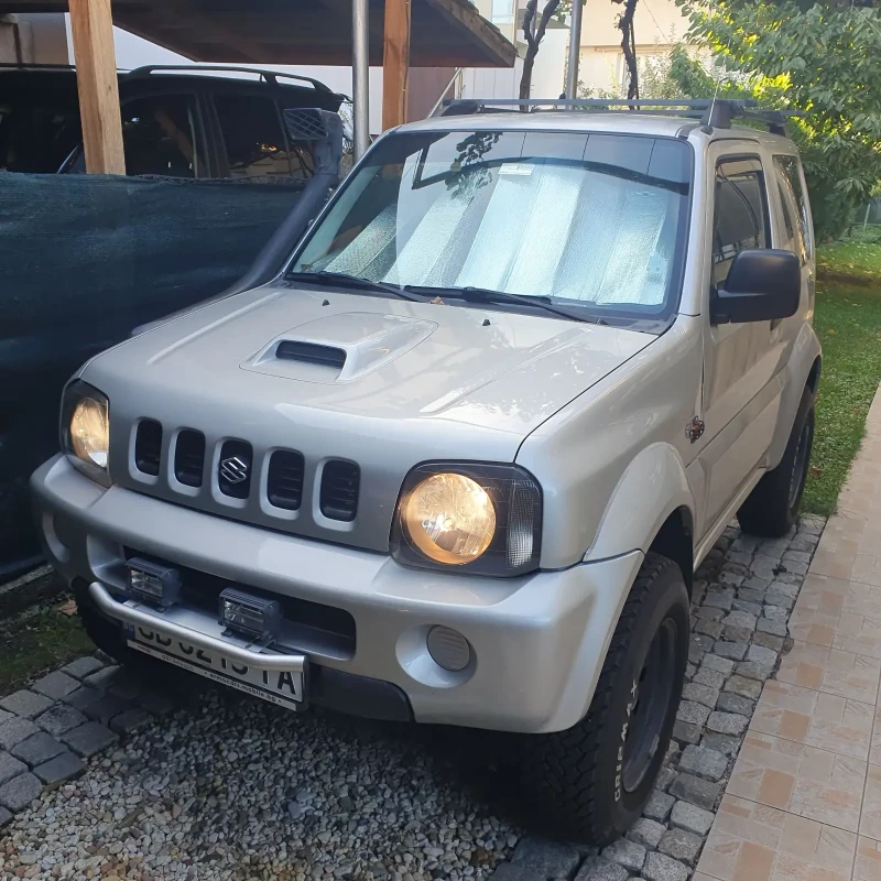 Suzuki Jimny, снимка 1 - Автомобили и джипове - 47424857