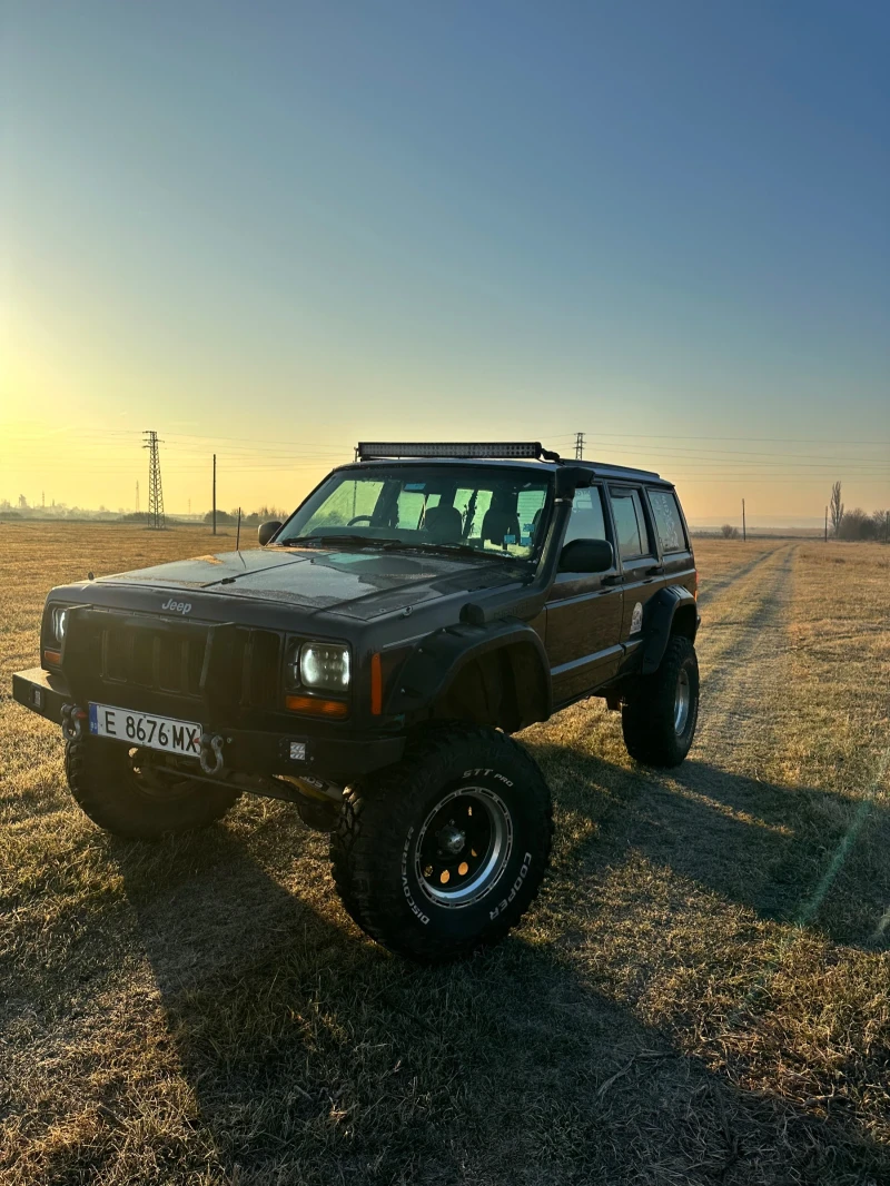 Jeep Cherokee 4.0 i, снимка 3 - Автомобили и джипове - 48108855