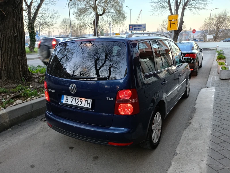 VW Touareg, снимка 2 - Автомобили и джипове - 48360008