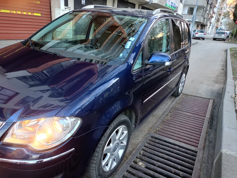 VW Touareg, снимка 5 - Автомобили и джипове - 48360008