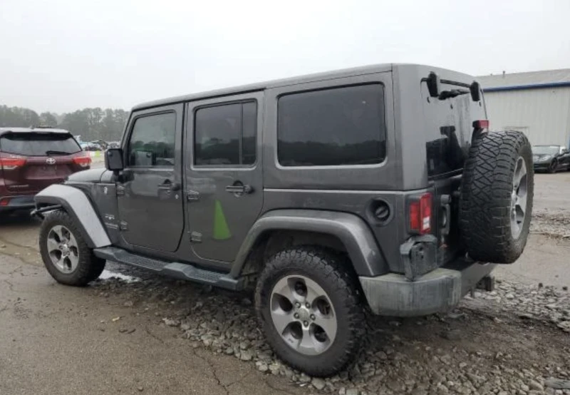 Jeep Wrangler SAHARA, снимка 5 - Автомобили и джипове - 49118082