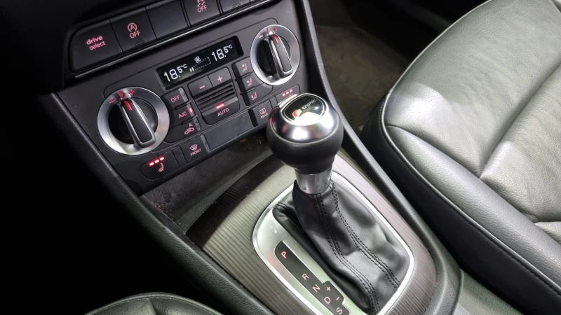 Audi Q3 2.0TDI QUATTRO DYNAMIC autogeorge.com, снимка 8 - Автомобили и джипове - 52287308