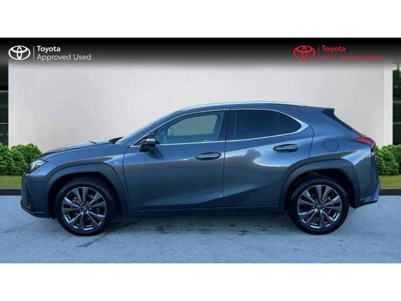 Lexus UX 2.0H F-Sport, снимка 8 - Автомобили и джипове - 53036256