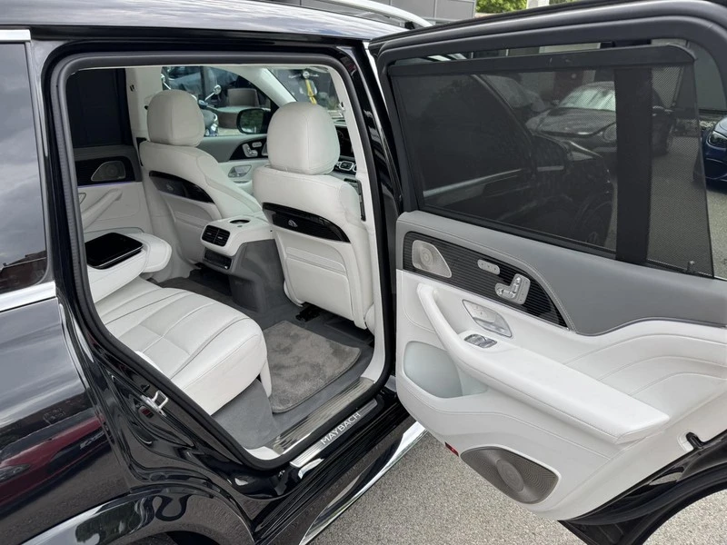 Mercedes-Benz GLS 600 Maybach, снимка 15 - Автомобили и джипове - 55380407