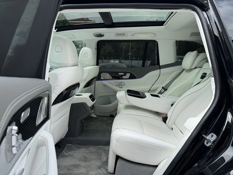Mercedes-Benz GLS 600 Maybach, снимка 16 - Автомобили и джипове - 55380407