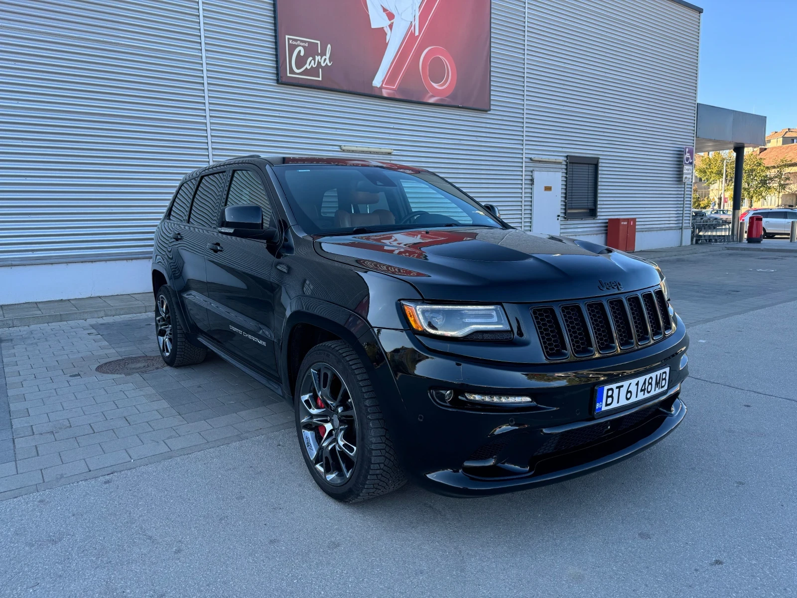 Jeep Grand cherokee 6.4 SRT - изображение 3