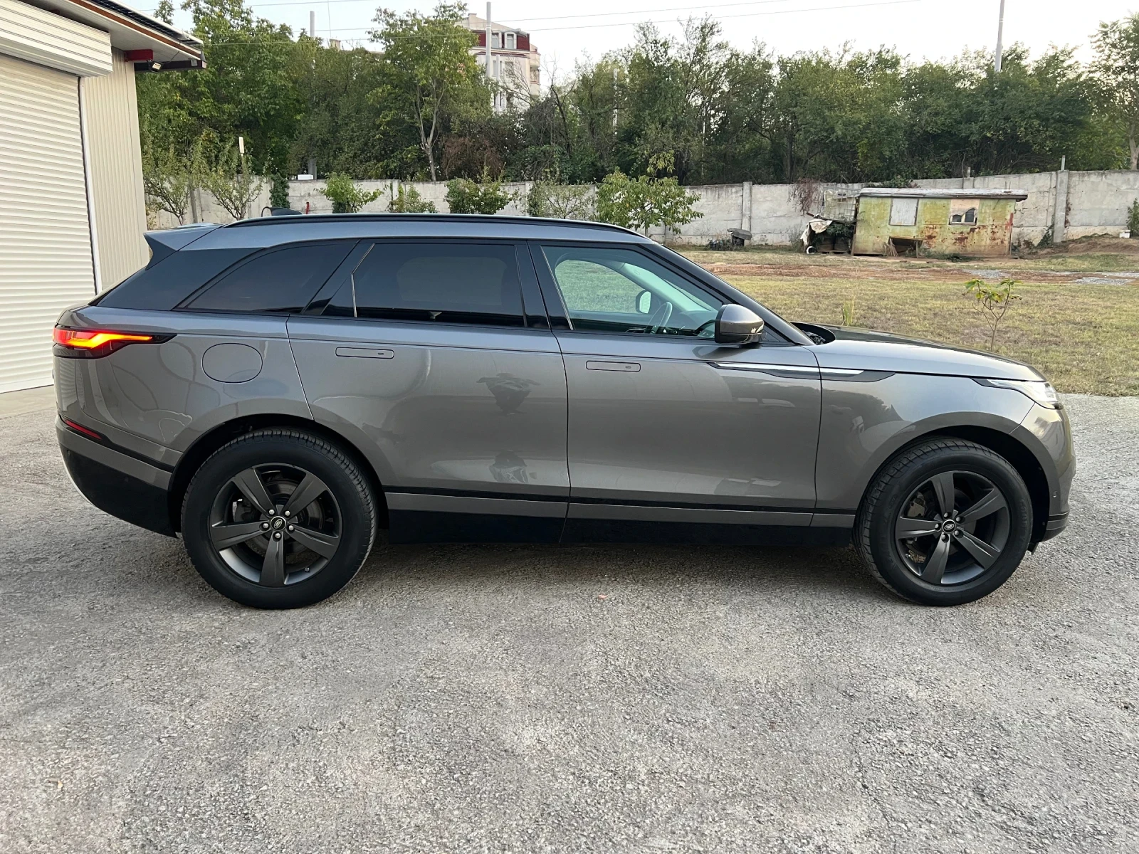 Land Rover Range Rover Velar 240 se , 4x4, 86000 km - изображение 4