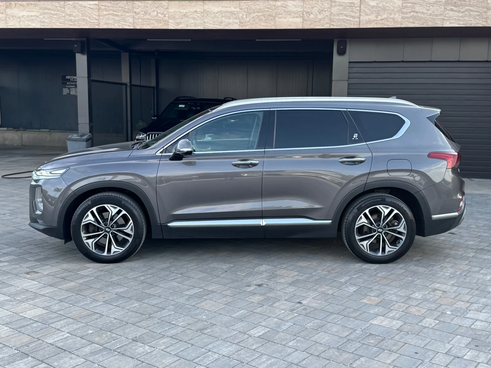 Hyundai Santa fe 2, 2CRDI Панорама= 360= Head up= Фул= Топ - изображение 7