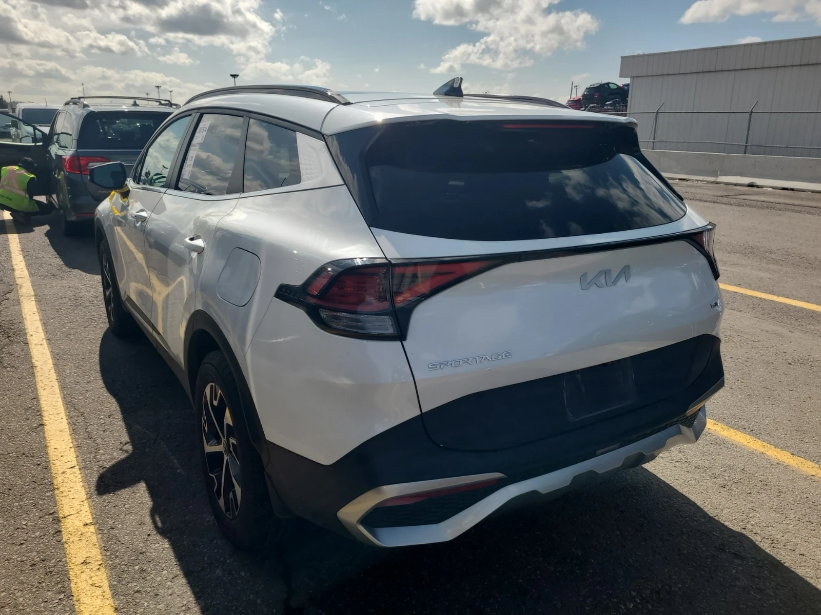 Kia Sportage EX  AWD * CARFAX * АвтоКредит * Цена до България*  - изображение 4