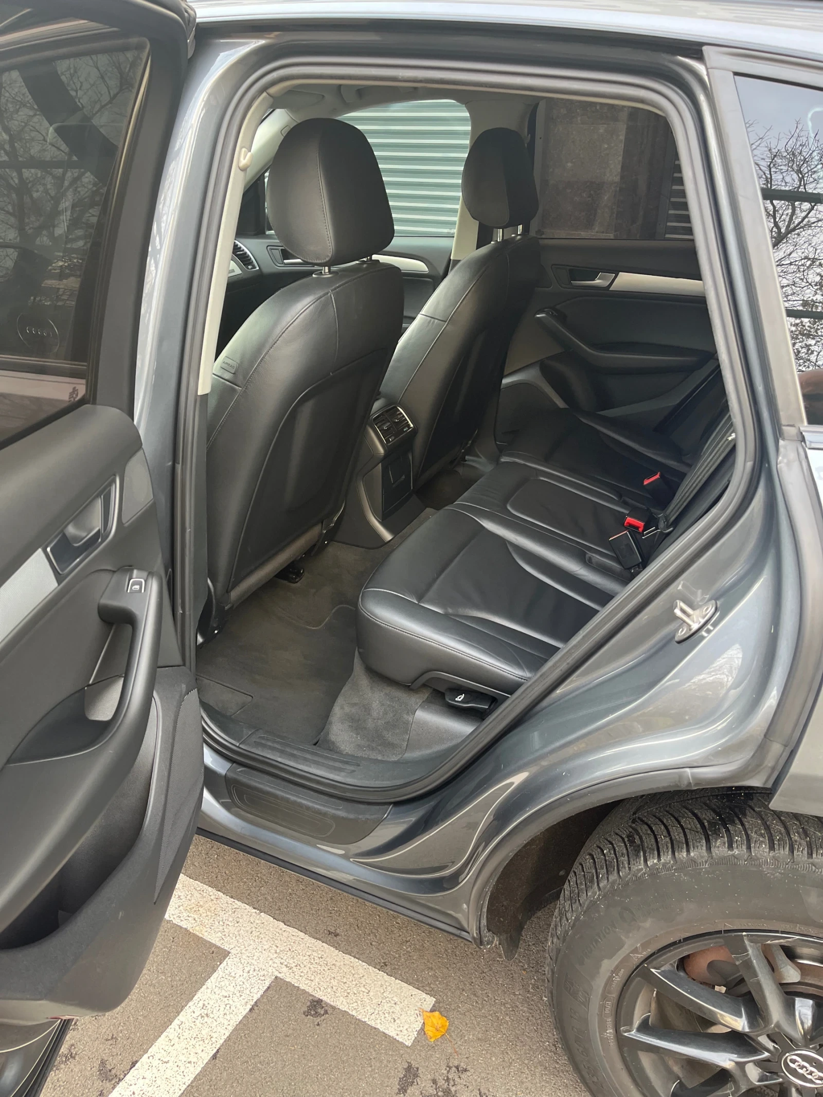 Audi Q5, снимка 11 - Автомобили и джипове - 53781731