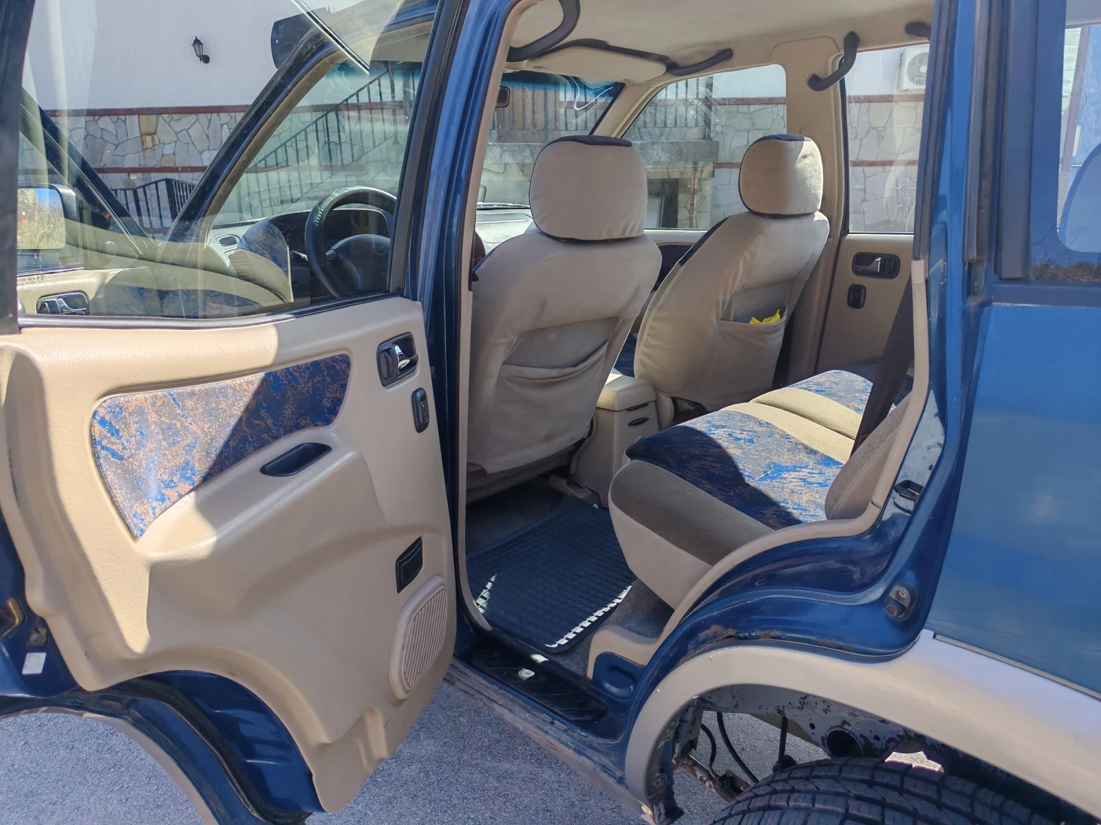 Nissan Terrano 2.7 125, снимка 11 - Автомобили и джипове - 53819186