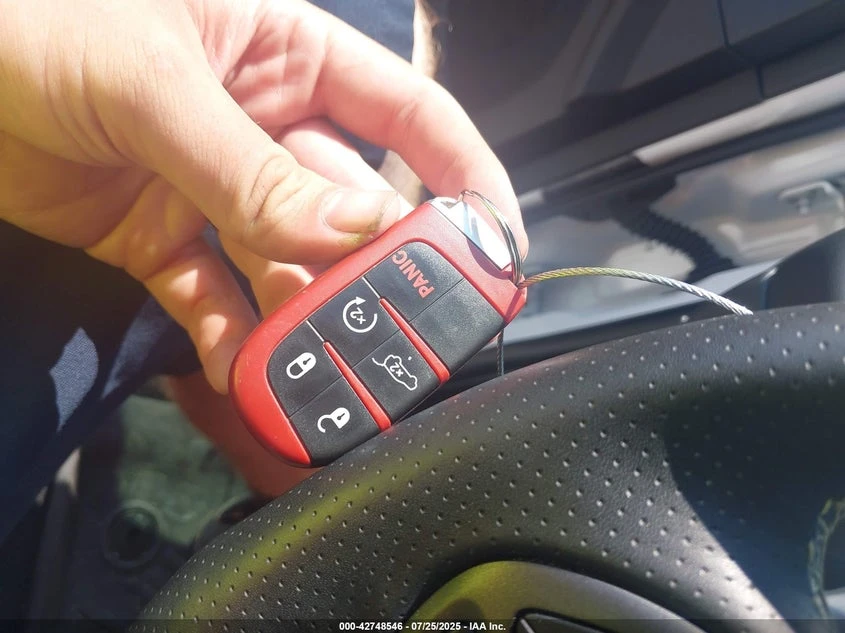 Dodge Durango 6.2L V-8 SUPERCHARGER, 710HP All Wheel Drive | Mobile.bg � ����������� 11