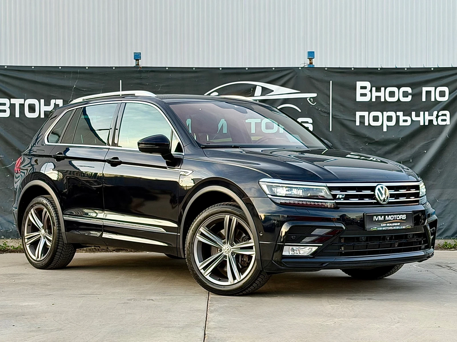 VW Tiguan R-LINE* 4MOTION* LED* 360* PANO* KEYLESS* 