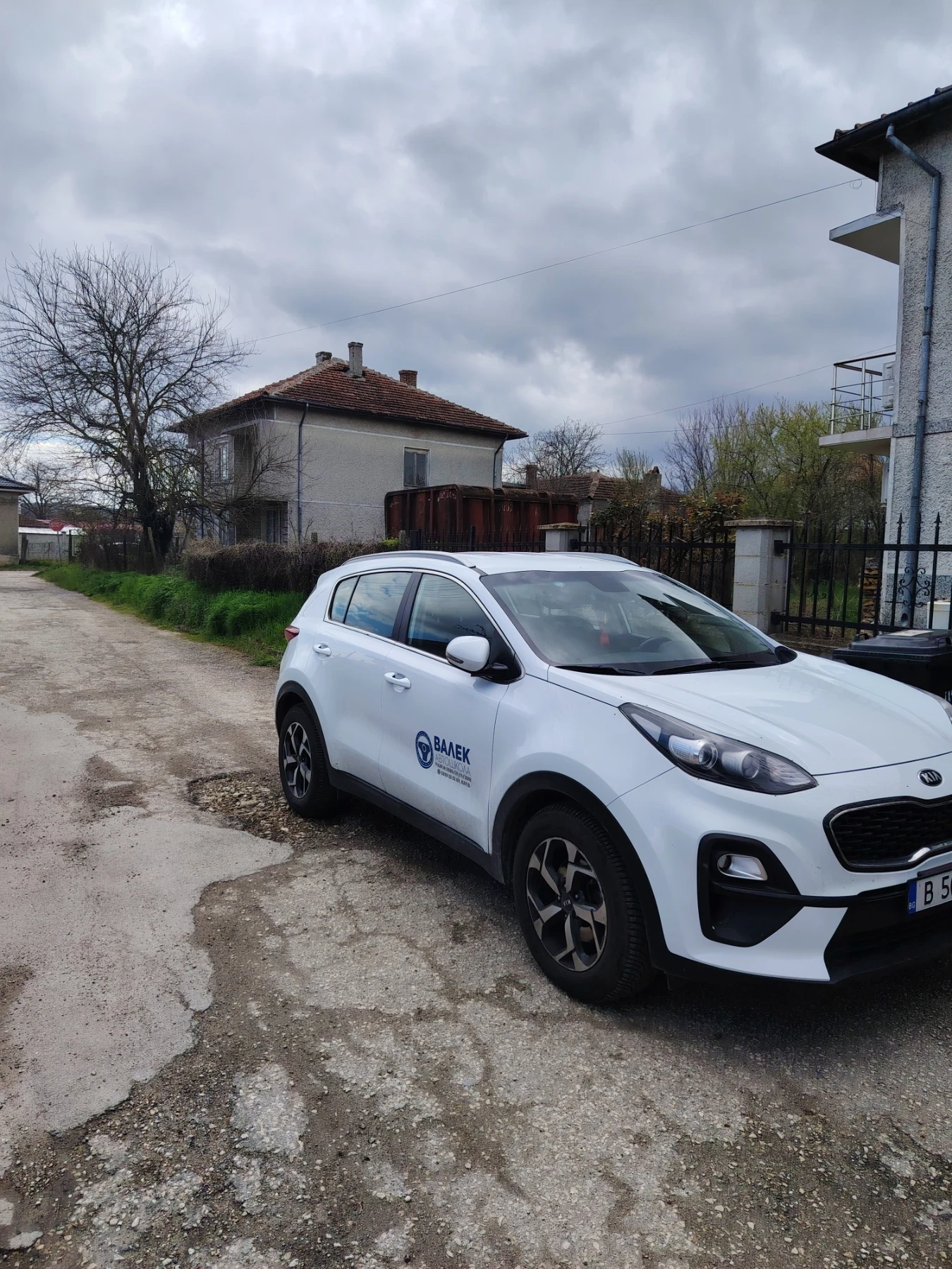 Kia Sportage, снимка 7 - Автомобили и джипове - 54601261