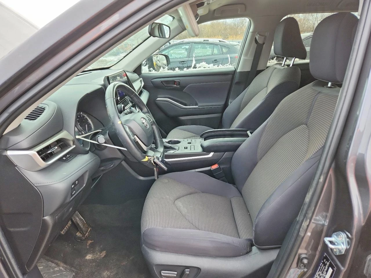 Toyota Highlander 2.4l Le, снимка 7 - Автомобили и джипове - 54416167