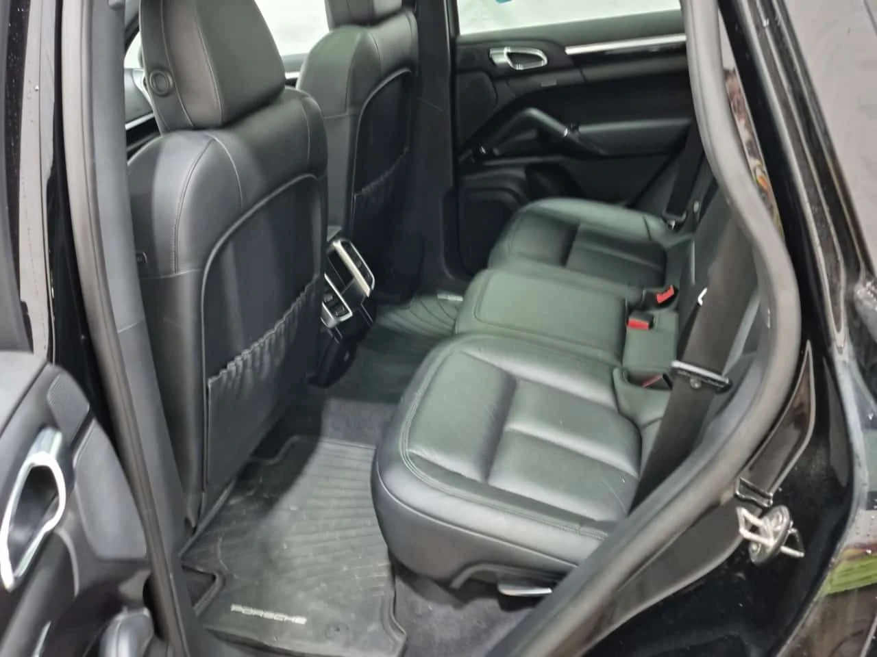 Porsche Cayenne * AWD 4DR * ПАНОРАМА* ПОДГРЕВ* КАМЕРА* , снимка 12 - Автомобили и джипове - 54699514