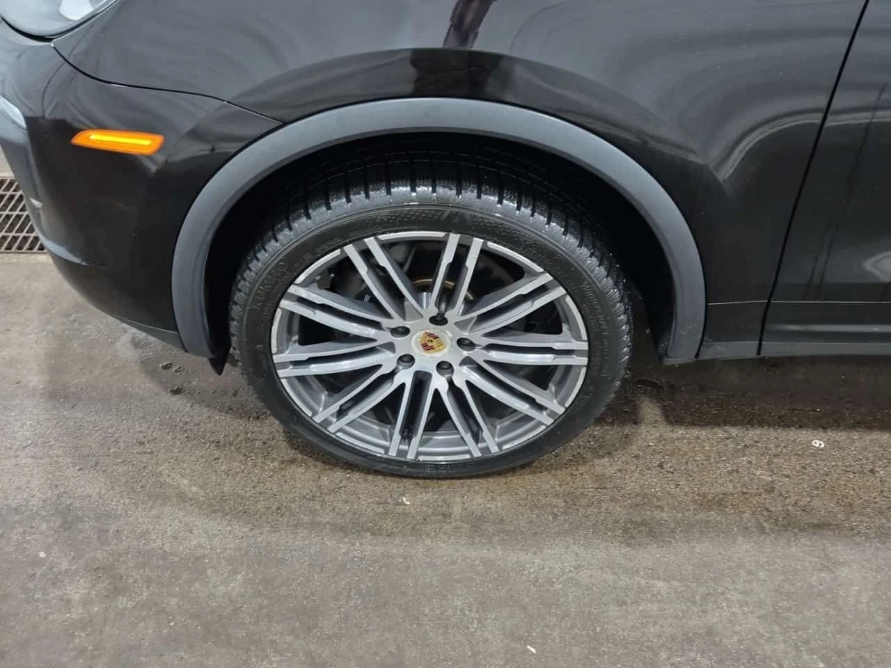 Porsche Cayenne * AWD 4DR * ПАНОРАМА* ПОДГРЕВ* КАМЕРА* , снимка 6 - Автомобили и джипове - 54699514
