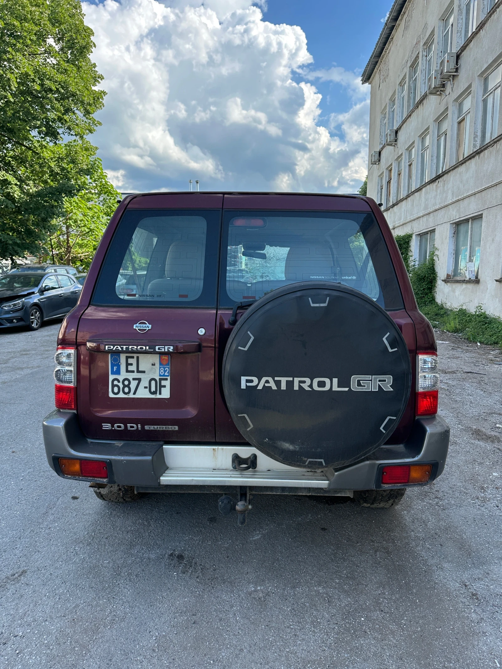 Nissan Patrol 3.0d, снимка 5 - Автомобили и джипове - 54707009