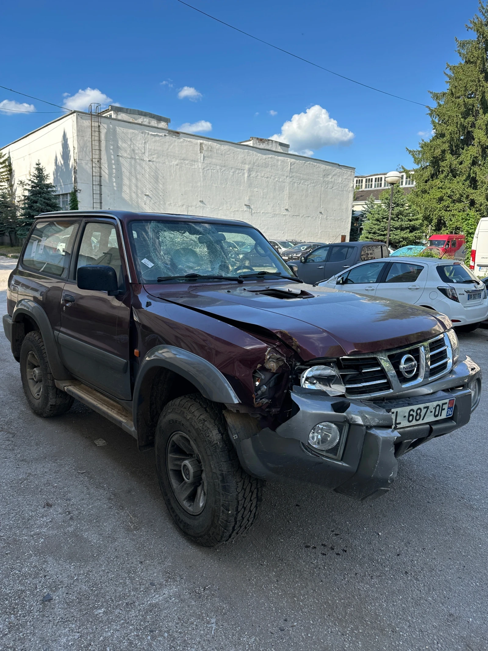 Nissan Patrol 3.0d, снимка 3 - Автомобили и джипове - 54707009