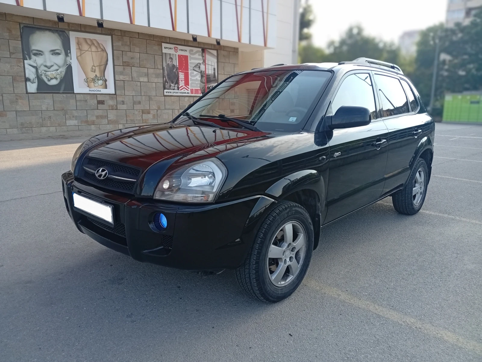 Hyundai Tucson 150кс._6 скорости_5л./100км._MP.5_Първи собственик