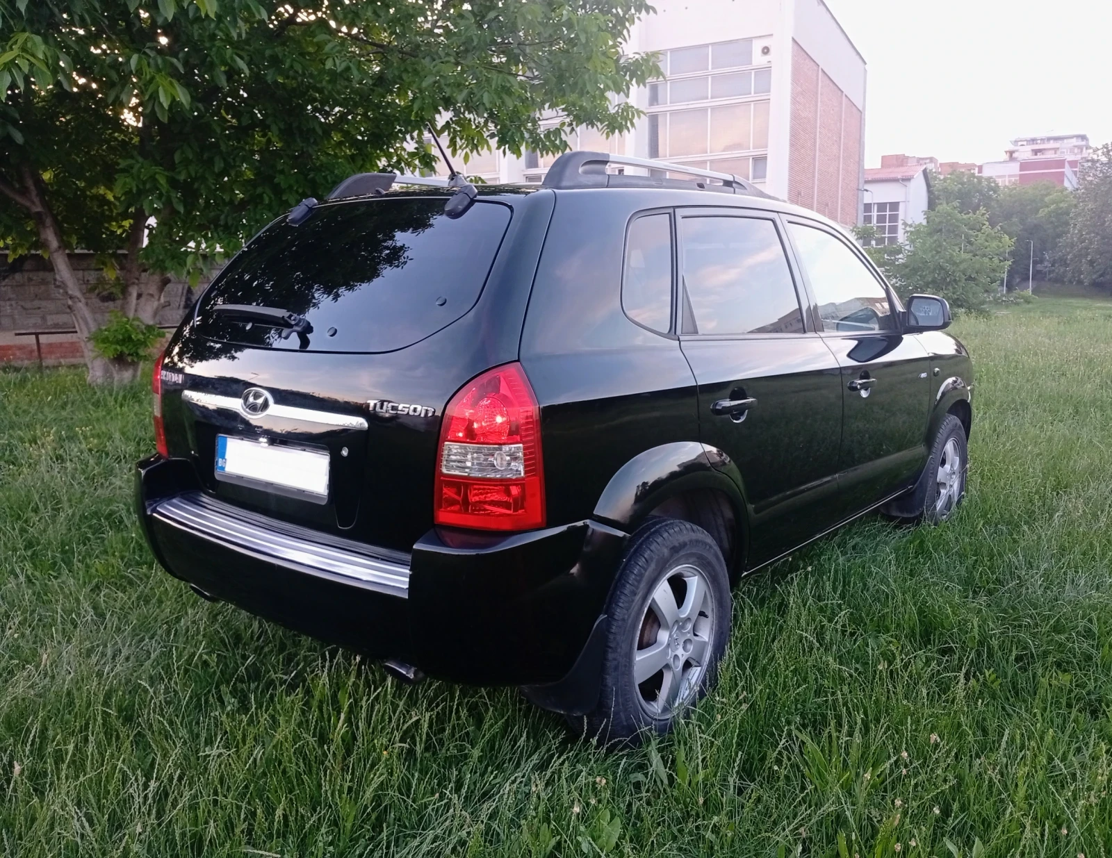 Hyundai Tucson 150кс._6 скорости_5л./100км._NAVI_Първи собственик, снимка 7 - Автомобили и джипове - 54750798