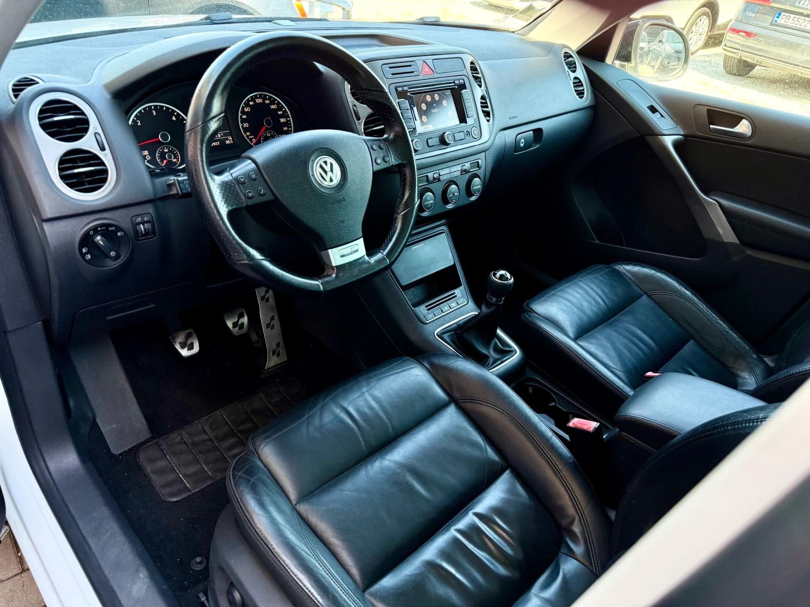 VW Tiguan 2.0TDI-R-LINE-����-��������-����-������ ��.-EURO5 | Mobile.bg � ����������� 10
