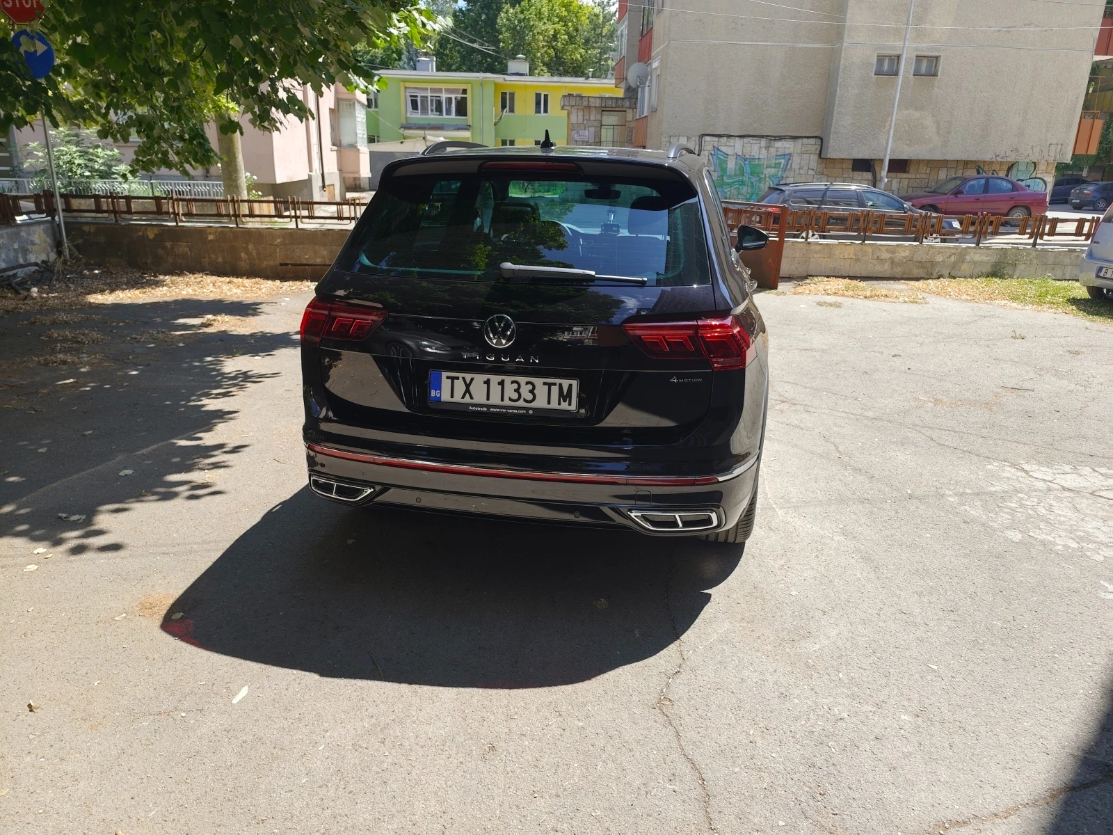 VW Tiguan R-Line, снимка 11 - Автомобили и джипове - 55725977