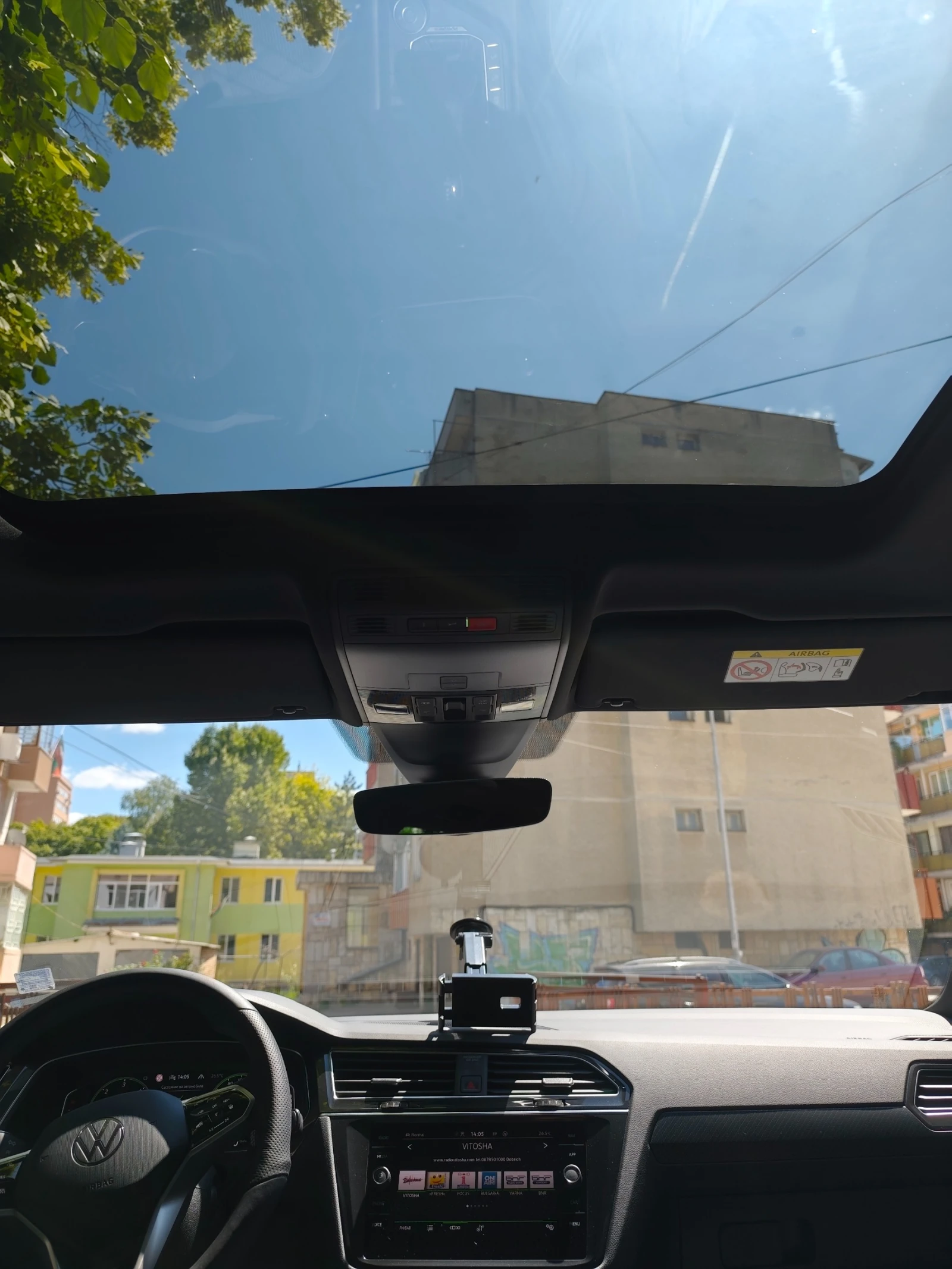 VW Tiguan R-Line, снимка 10 - Автомобили и джипове - 55725977