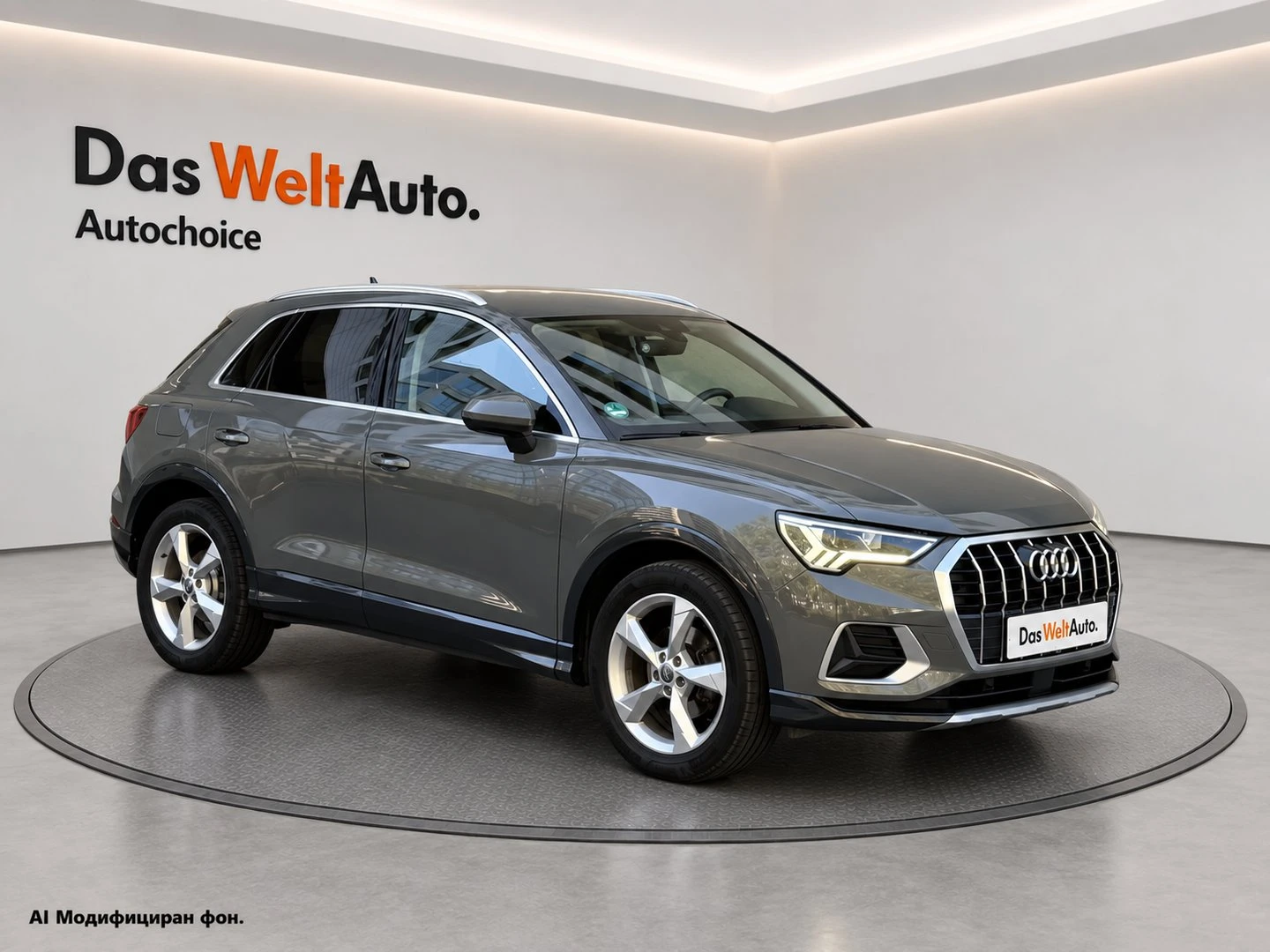 Audi Q3, снимка 2 - Автомобили и джипове - 56329192