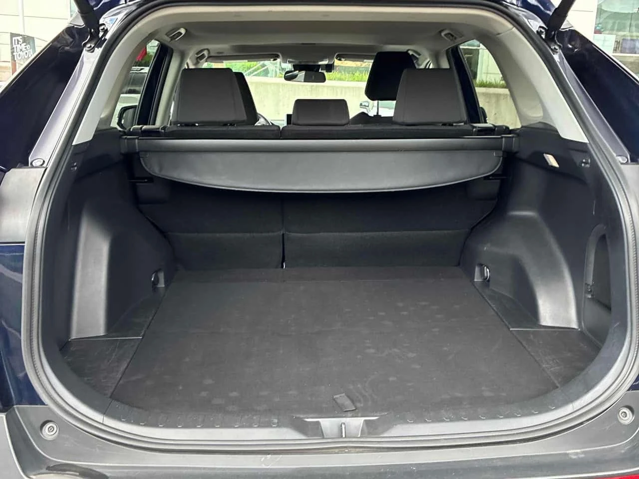 Toyota Rav4 * Hybrid XLE * CARFAX * , снимка 13 - Автомобили и джипове - 56280565
