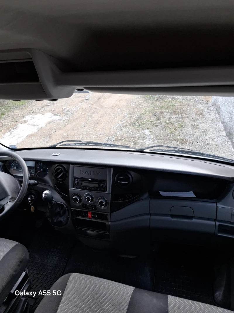 Iveco Daily, снимка 11 - Бусове и автобуси - 48984209